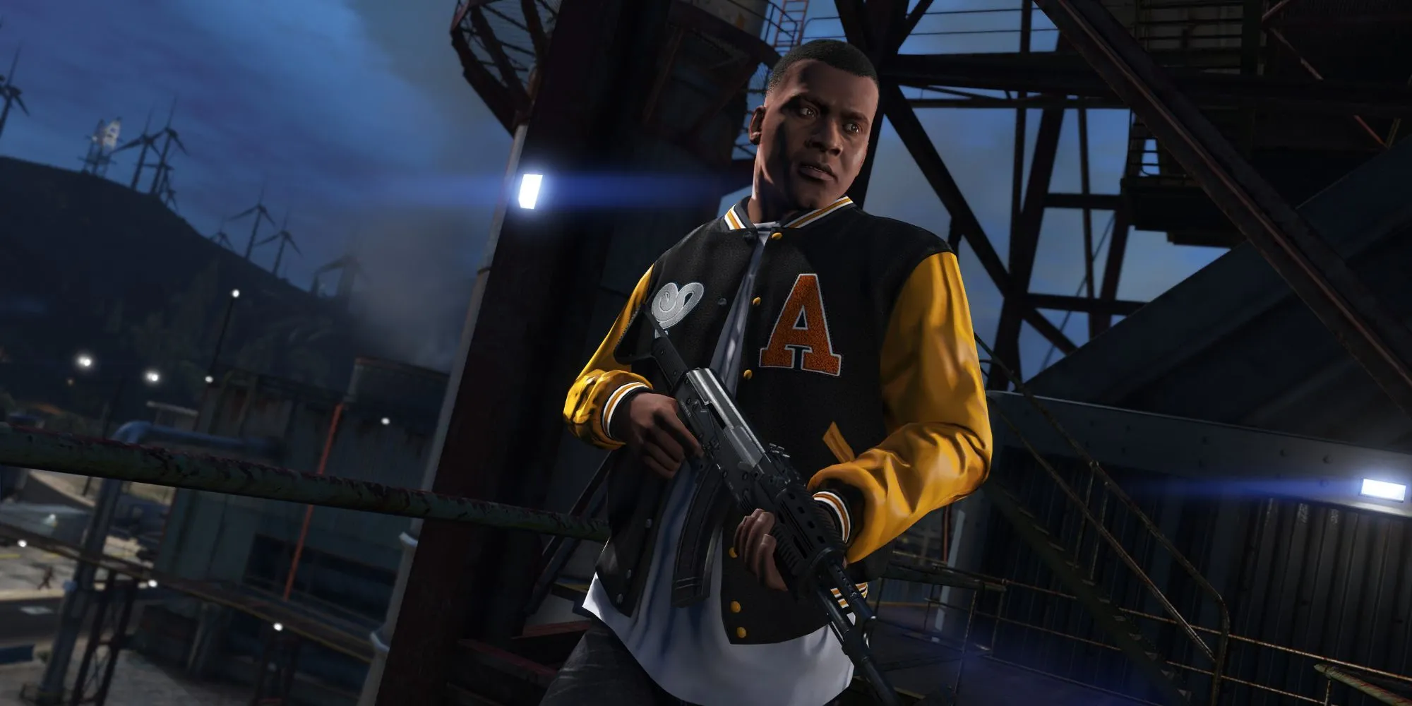 Franklin cầm súng trường trong Grand Theft Auto 5, một trong ba nhân vật chính với những câu chuyện đan xen
