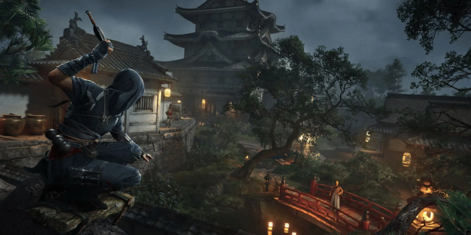 Gameplay hành động lén lút trong Assassin's Creed Shadows với nhân vật Yasuke và Naoe