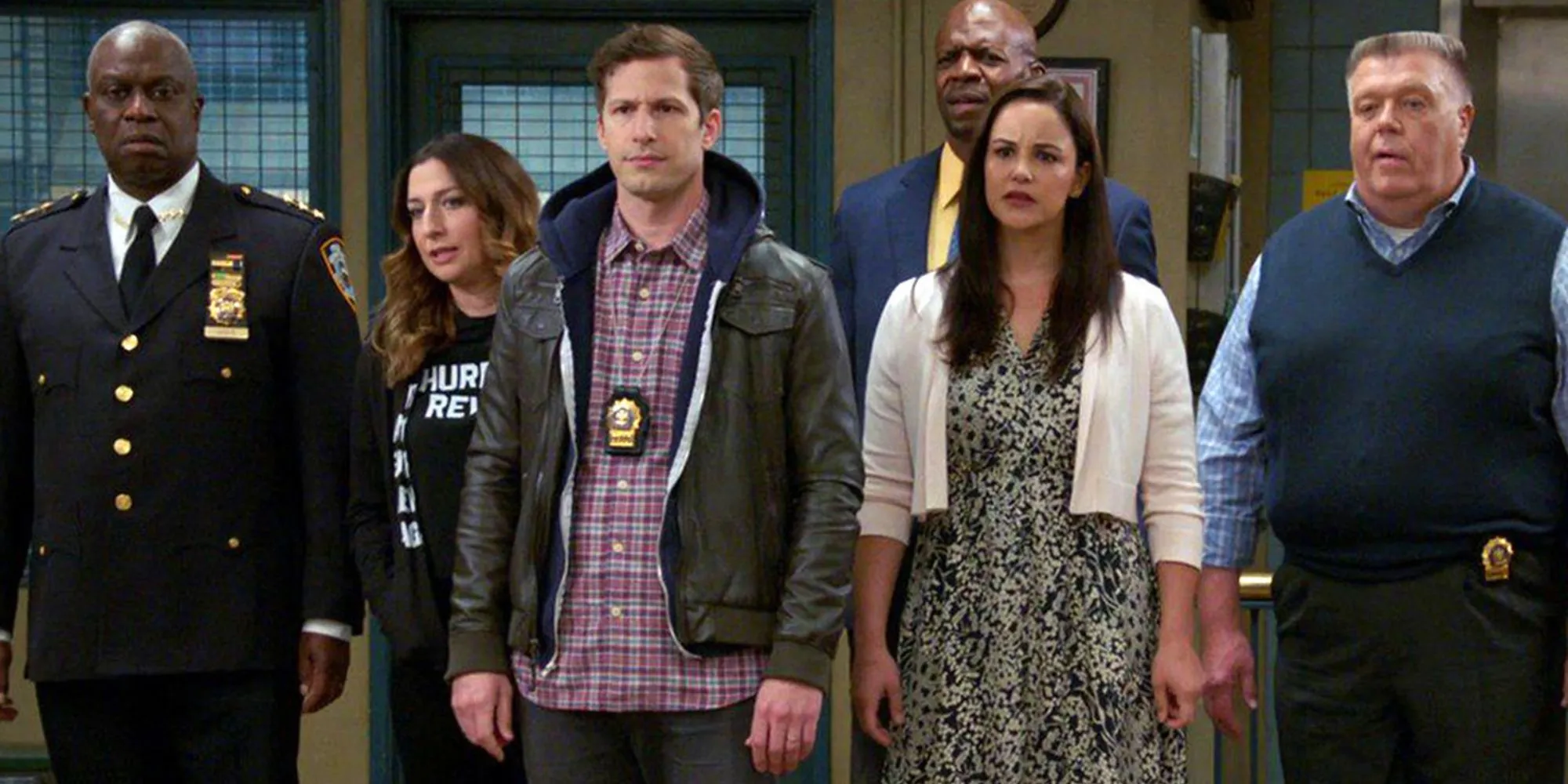 Hình ảnh dàn diễn viên chính của Brooklyn Nine-Nine, tiềm năng cho game giải đố điều tra và xây dựng mối quan hệ
