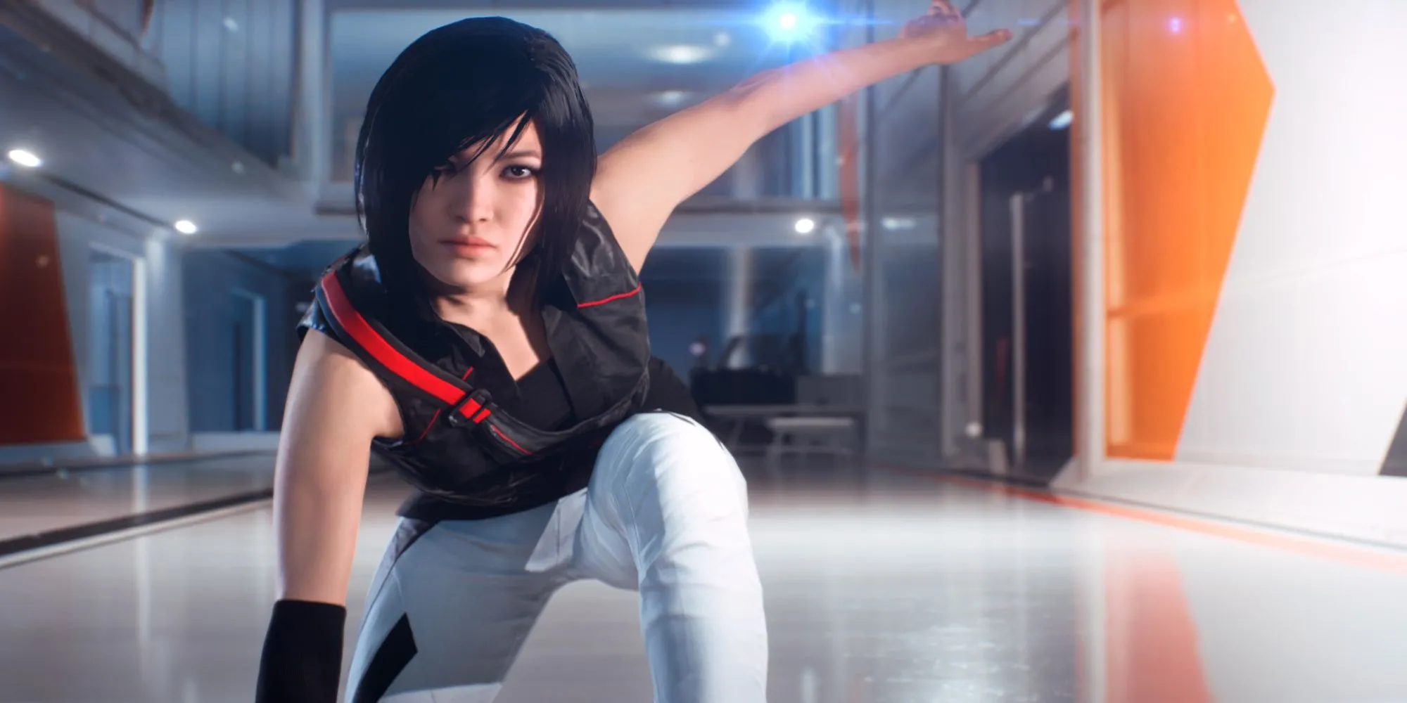 Nhân vật Faith trong Mirror's Edge Catalyst chạy trên mái nhà cao tầng