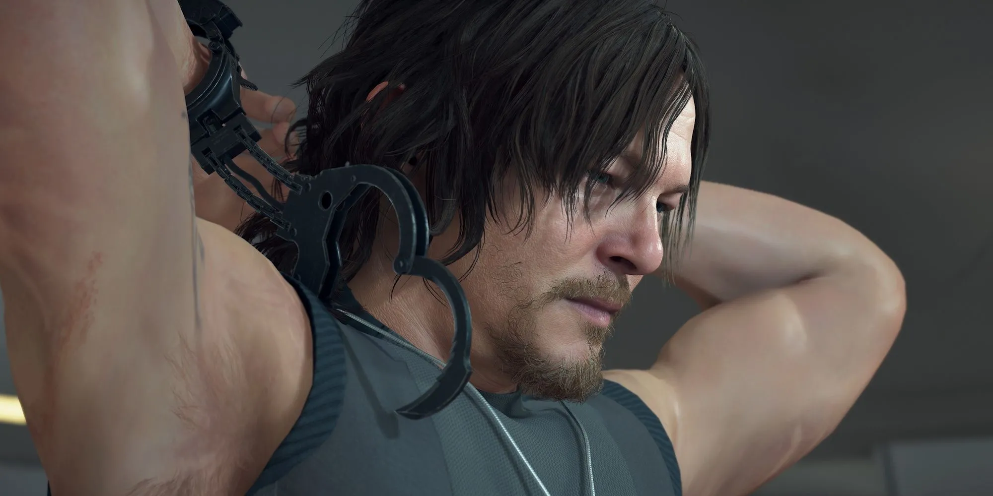 Sam Porter Bridges đang nghỉ ngơi trong căn phòng riêng tại Death Stranding