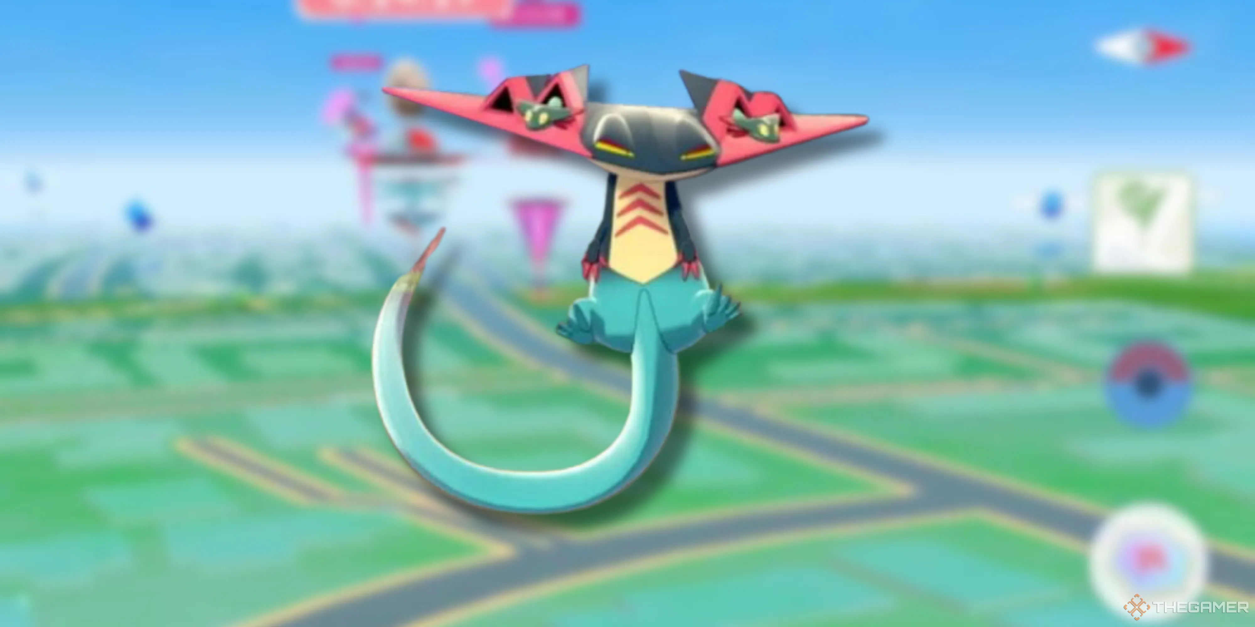 Dragapult bay lượn trên bản đồ Pokemon GO, thể hiện thiết kế độc đáo với Dreepy trên đầu